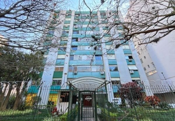 Apartamento no bairro Santana de 3 dormitórios e vaga DESOCUPADO — foto 1