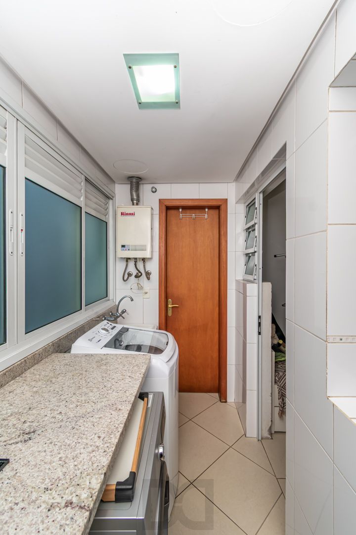 Apartamento no bairro Higienópolis de 3 dormitórios e 2 vagas — foto 16