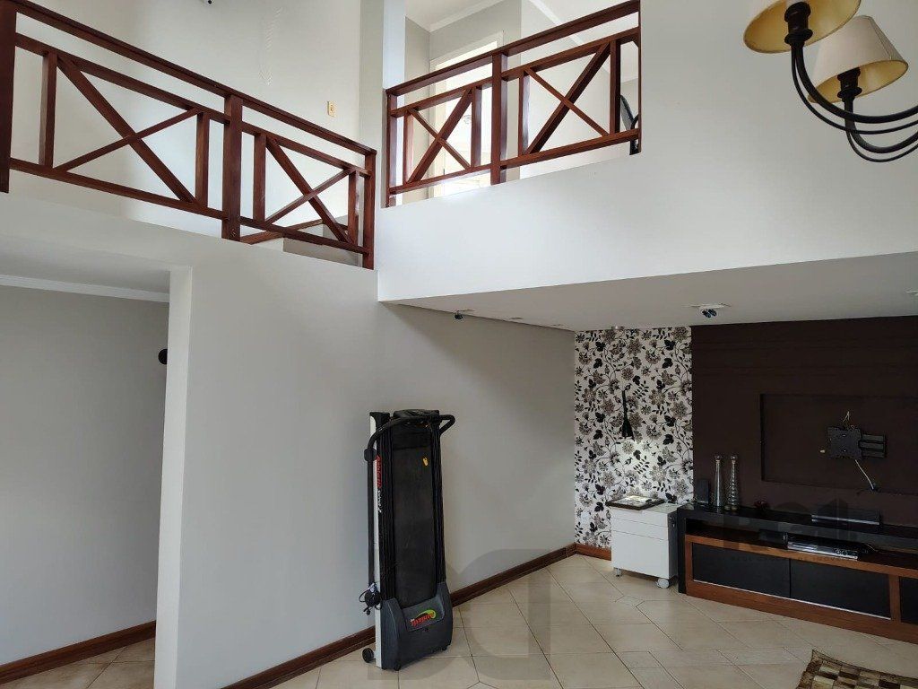 Casa sobrado com 300m² na Vila Nova de 3 dormitórios e 4 vagas — foto 12
