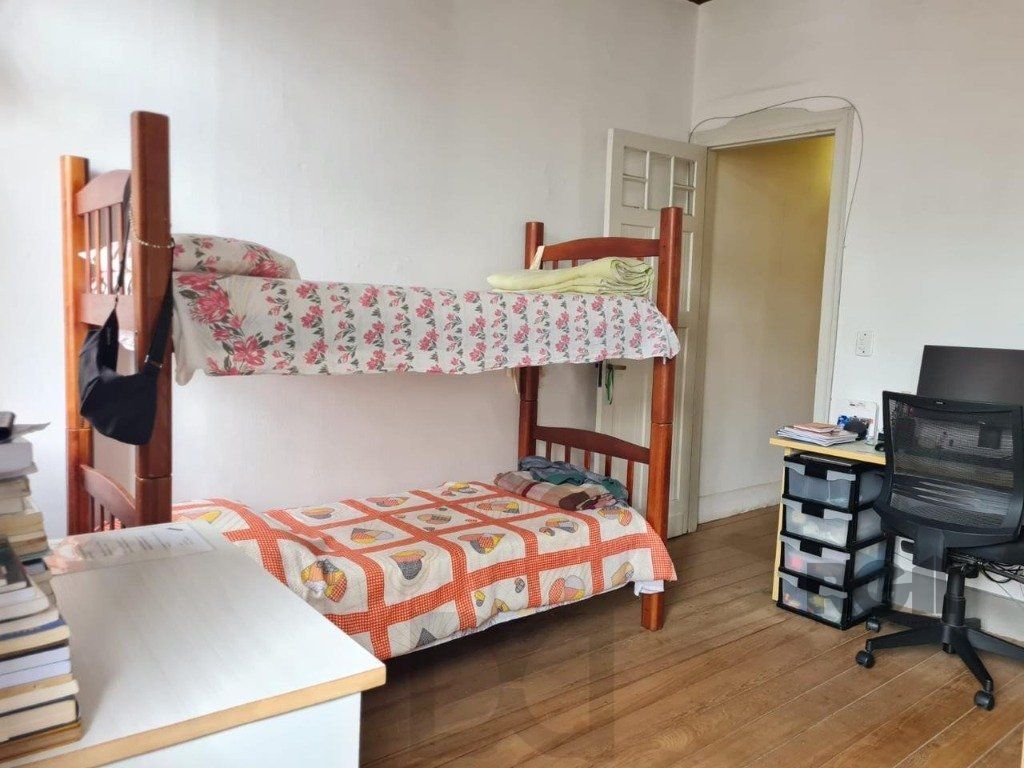 Casa sobrado no Centro de 4 dormitórios — foto 10