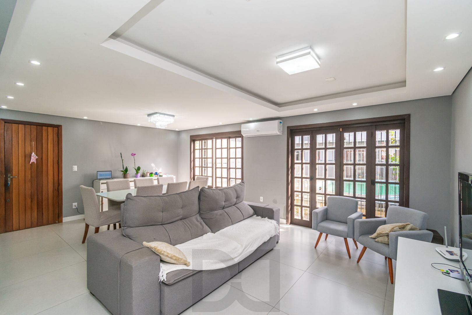 Casa 03 dormit (suíte e closet) e 4 vagas, na Vila Ipiranga, em Porto Alegre, RS — foto 1