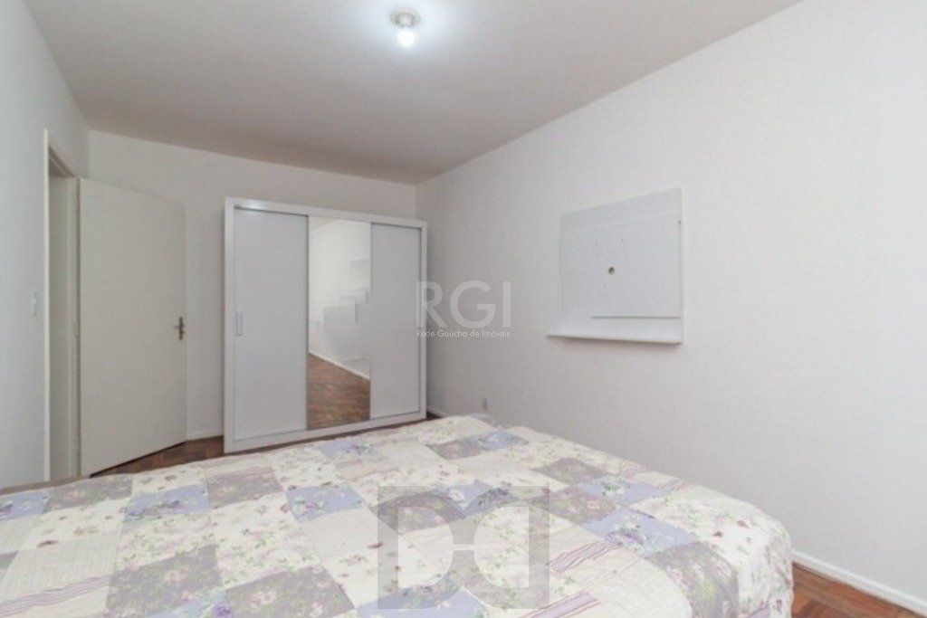 Apartamento no Petrópolis de 2 dormitórios — foto 7