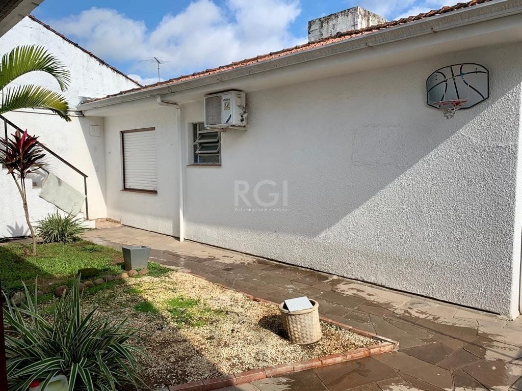 Casa para Venda - 323m², 4 dormitórios, sendo 2 suites, 3 vagas - Jardim Itu — foto 27
