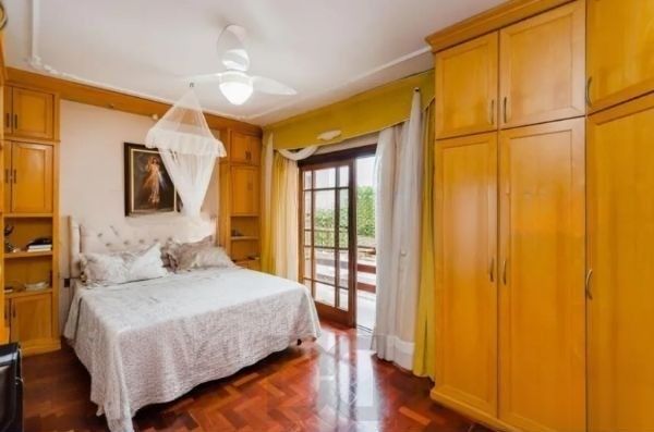 Casa / sobrado no bairro Jardim Itu de 3 dormitórios e pátio com piscina — foto 8