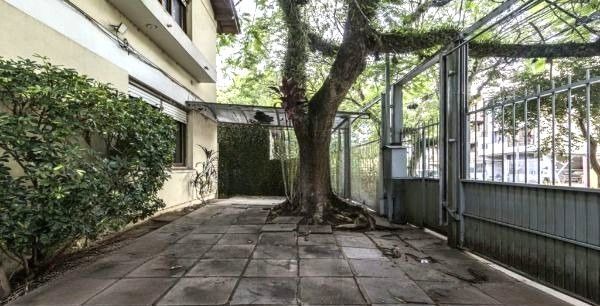 Casa sobrado no bairro Auxiliadora de 5 dormitórios e 4 vagas — foto 38