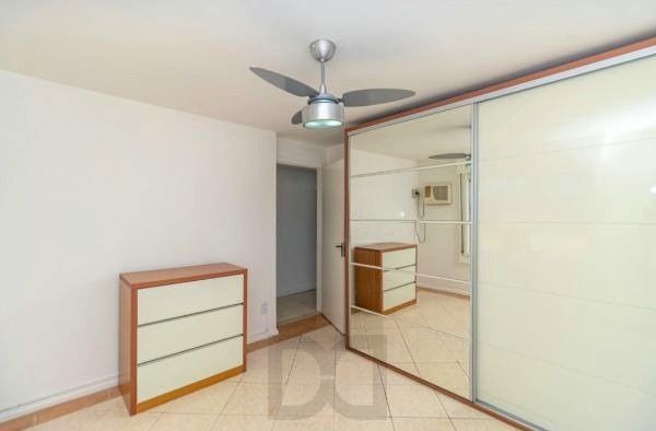Apartamento de 2 dormitórios SEMI MOBILIADO / DESOCUPADO — foto 9