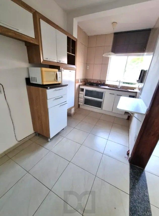 Casa sobrado no bairro Cristal de 3 domitórios e 3 vagas — foto 9