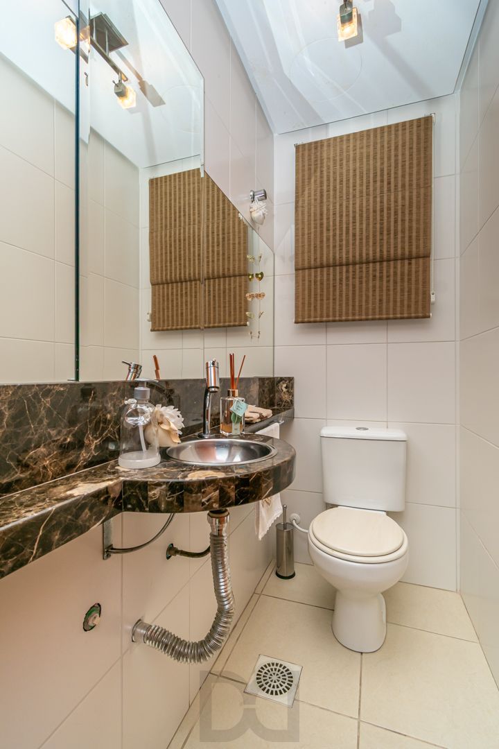 Apartamento no bairro Higienópolis de 3 dormitórios e 2 vagas — foto 11