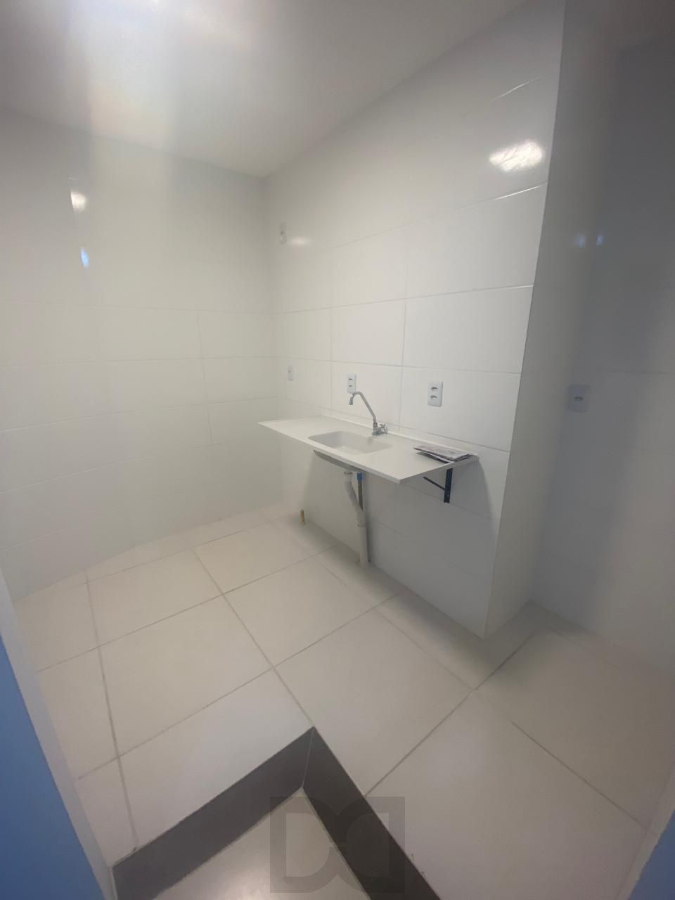 Apartamento no bairro Tristeza de 2 dormitórios e vaga DESOCUPADO — foto 27