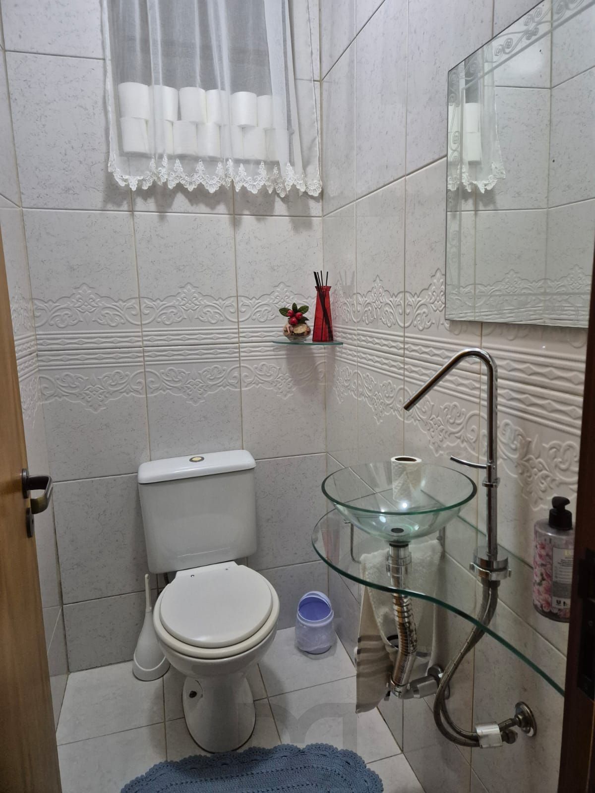 Lindo Sobrado Semi-mobiliado em Condomínio — foto 16