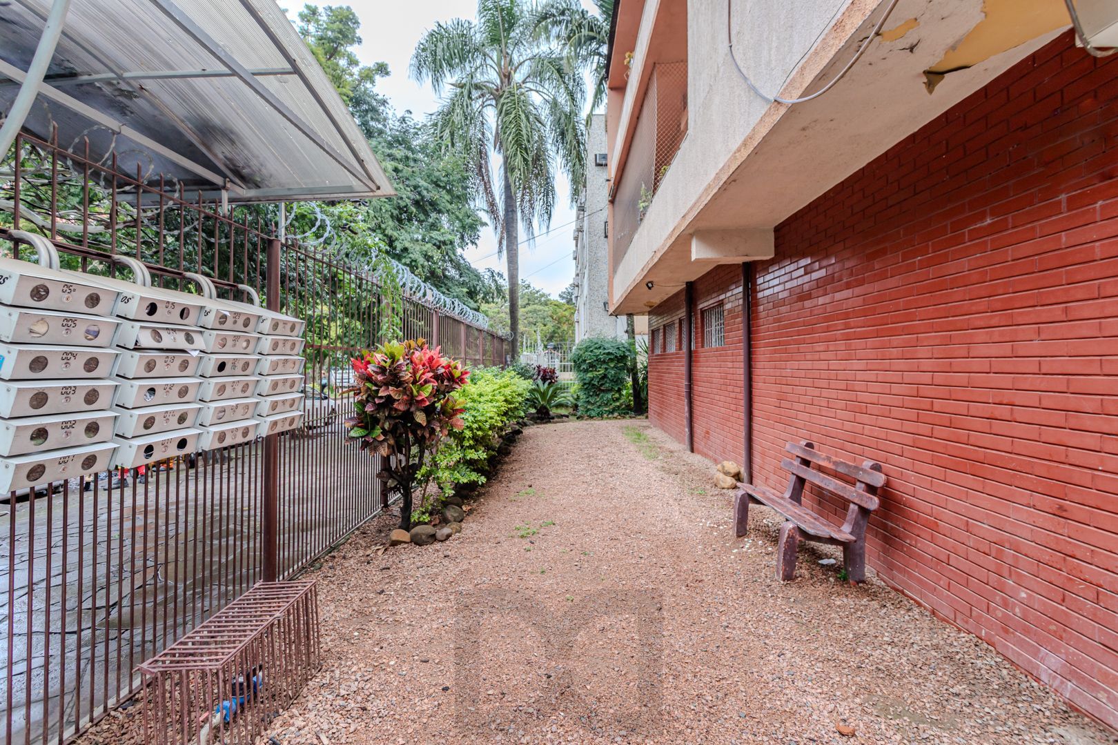 Apartamento no Menino Deus de 1 dormitório DESOCUPADO — foto 19
