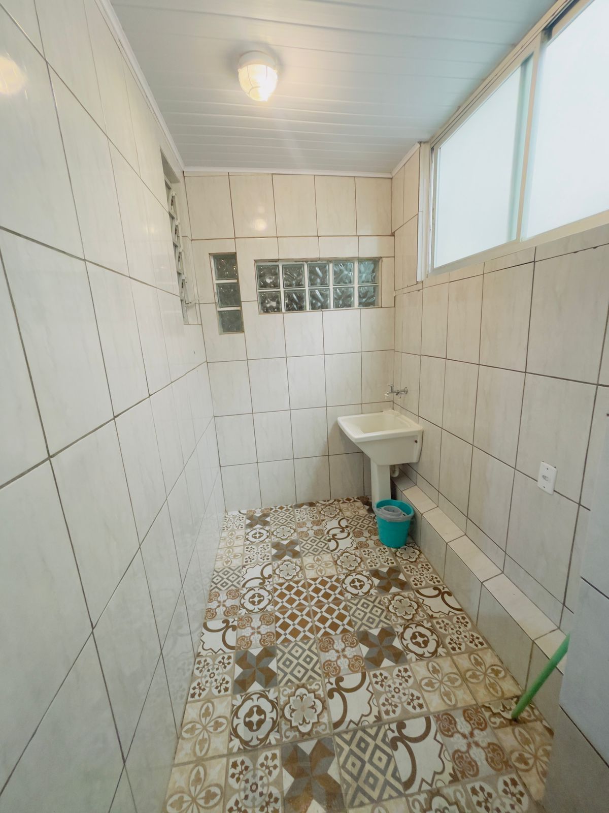 APARTAMENTO REFORMADO E DESOCUPADO, ENTRAR E MORAR NA CIDADE BAIXA!!! — foto 7
