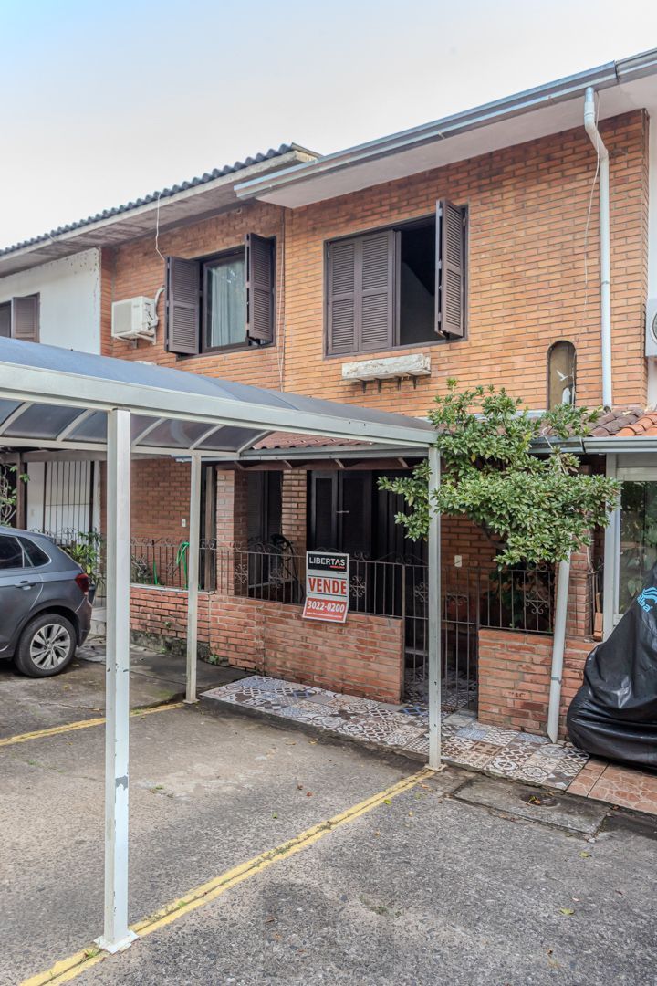 Casa em Condomínio no Jardim Ypu de 2 dormitórios e vaga DESOCUPADA — foto 2