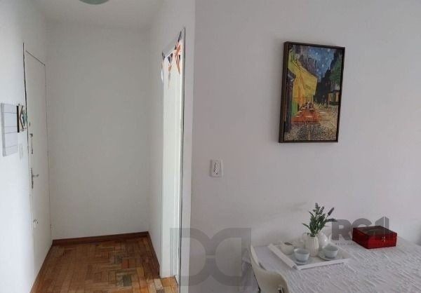 Apartamento no Passo D'areia de 1 dormitório — foto 5