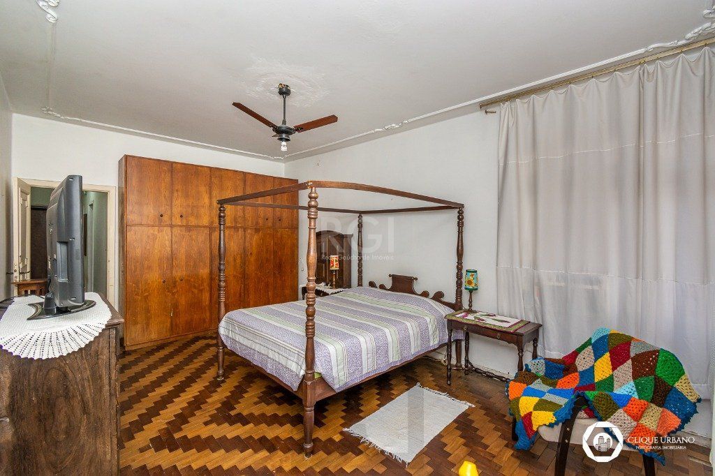 Casa para Venda de 3 dormitórios, no bairro Petrópolis — foto 23