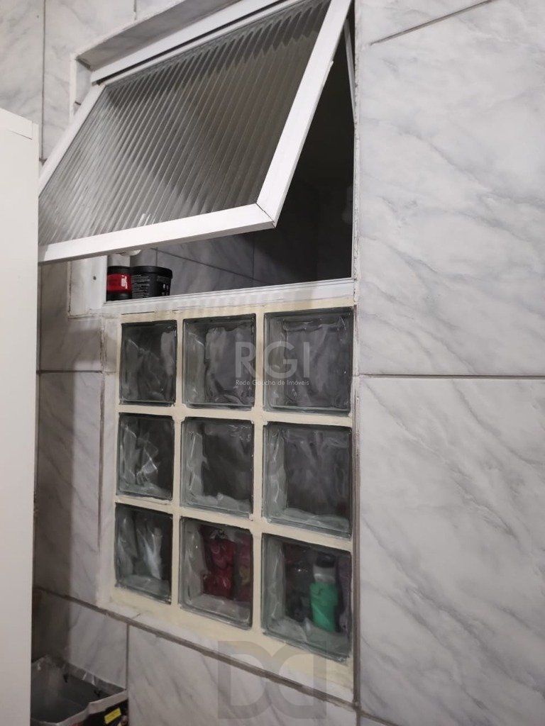 Apartamento 01 dormitório, térreo, no bairro Jardim Carvalho, em Porto Alegre, RS. — foto 6
