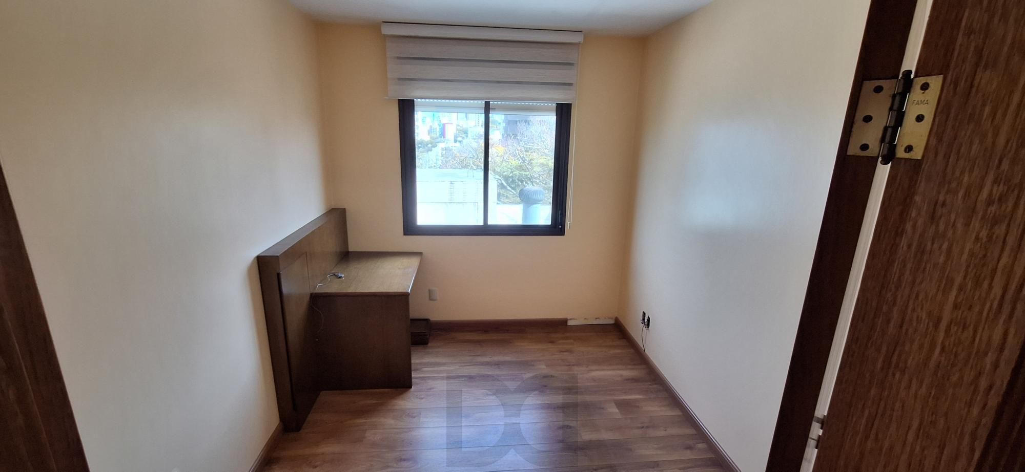 LINDO APARTAMENTO COM VISTAS NA MELHOR LOCALIZAÇÃO DO BAIRRO PETRÓPOLIS — foto 23