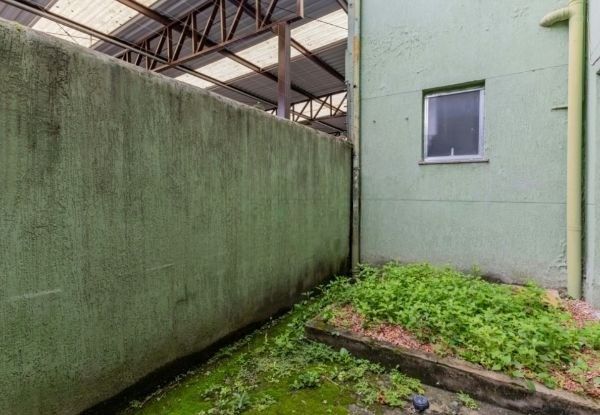 Apartamento no Partenon térreo de 2 dormitórios e 2 pátios DESOCUPADO — foto 24