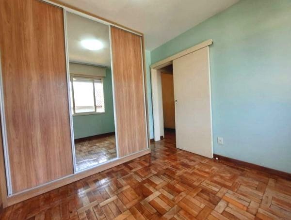 Apartamento no bairro Medianeira de 1 dormitório e vaga — foto 13