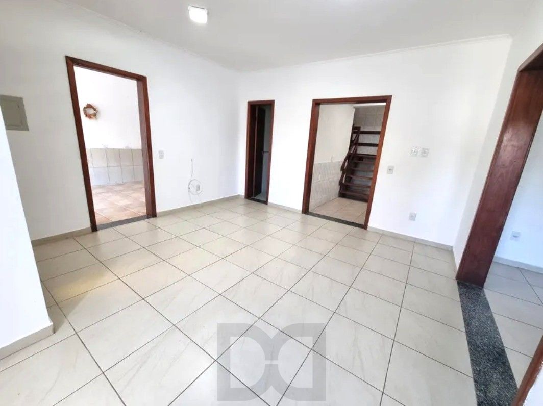 Casa sobrado no bairro Cristal de 3 domitórios e 3 vagas — foto 5