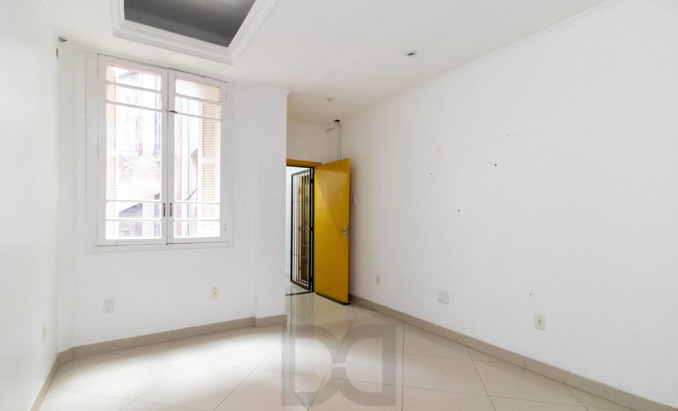 Apartamento no Centro com 121m² DESOCUPADO — foto 3