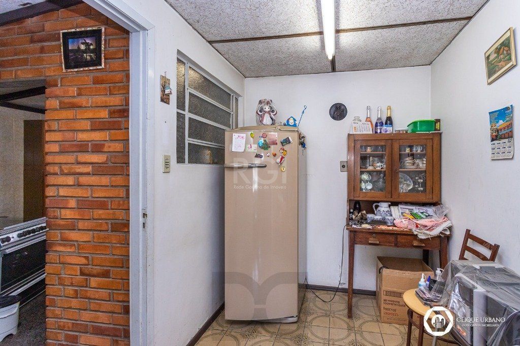 Casa para Venda - 93m², 4 dormitórios, sendo 1 suites, 4 vagas - Jardim Leopoldina — foto 7