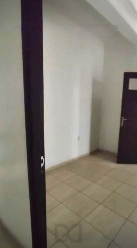 Apartamento no Centro de 3 dormitórios e dependência DESOCUPADO — foto 44