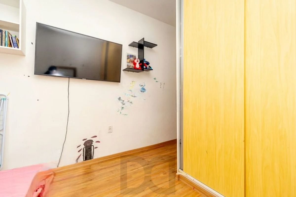 Apartamento com 3 quartos e 104m² à venda em Três Figueiras, Porto Alegre. — foto 17