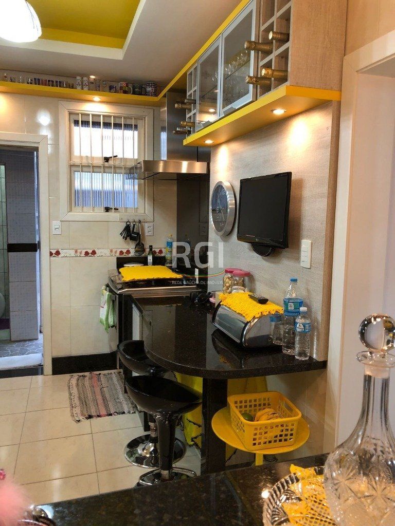 Apartamento para Venda - 80m², 2 dormitórios, 1 vaga - Menino Deus — foto 29