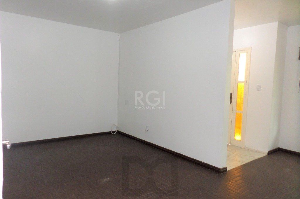 Casa no bairro Jardim Botânico de 3 dormitórios e 2 vagas — foto 7