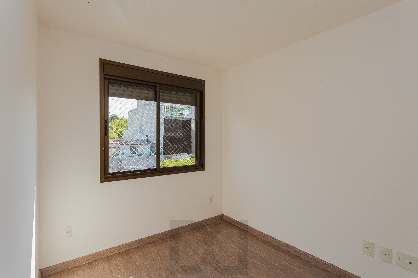 Apartamento 2 dormitórios, 1 suíte, 60m² privativos, 1 vaga coberta, no bairro Higienópolis. — foto 12
