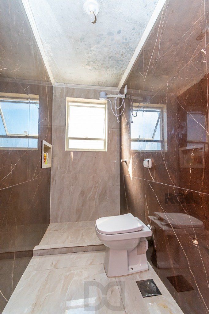 Apartamento 3 dormitórios com dependência com vaga na Medianeira — foto 18