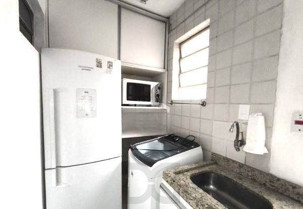 Apartamento no Centro de 1 dormitório DESOCUPADO — foto 9