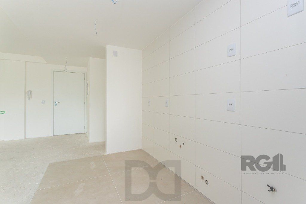 Apartamento de 2 dormitórios e 2 vagas NOVO desocupado — foto 9