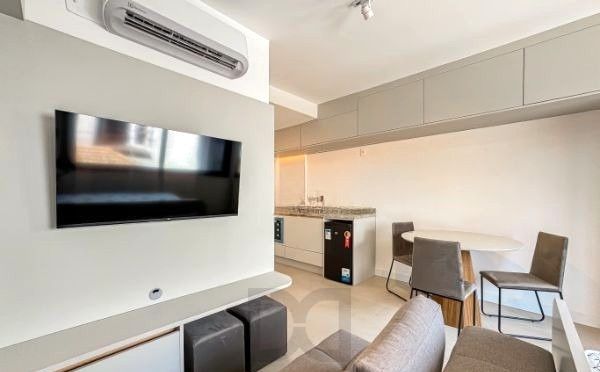 Apartamento estilo LOFT no bairro Mont Serrat mobiliado com vaga — foto 7