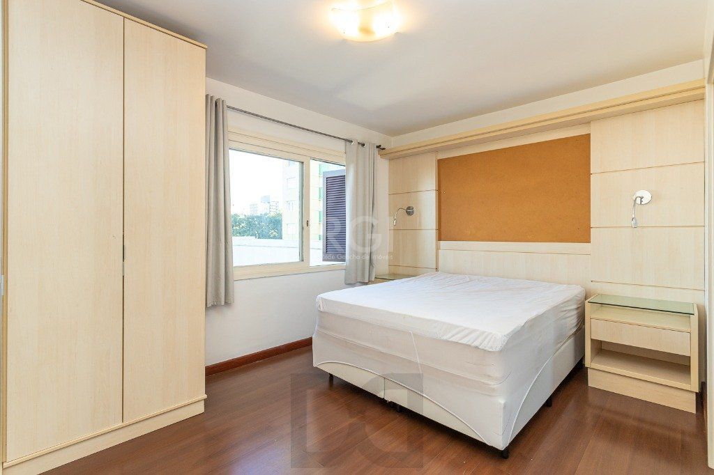 Apartamento no bairro Higienópolis com 190m² de 3 dormitórios e 2 vagas — foto 29