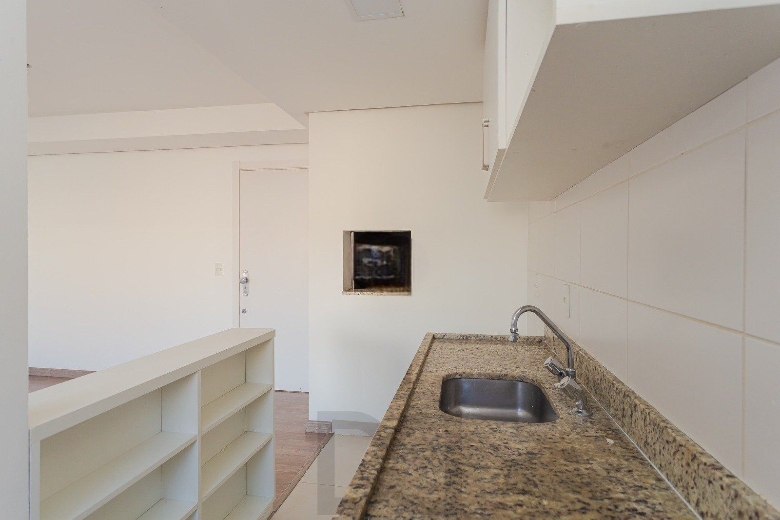 Apartamento 2 dormitórios, 1 suíte, 60m² privativos, 1 vaga coberta, no bairro Higienópolis. — foto 16