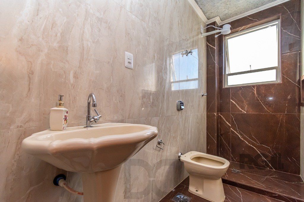 Apartamento 3 dormitórios com dependência com vaga na Medianeira — foto 27