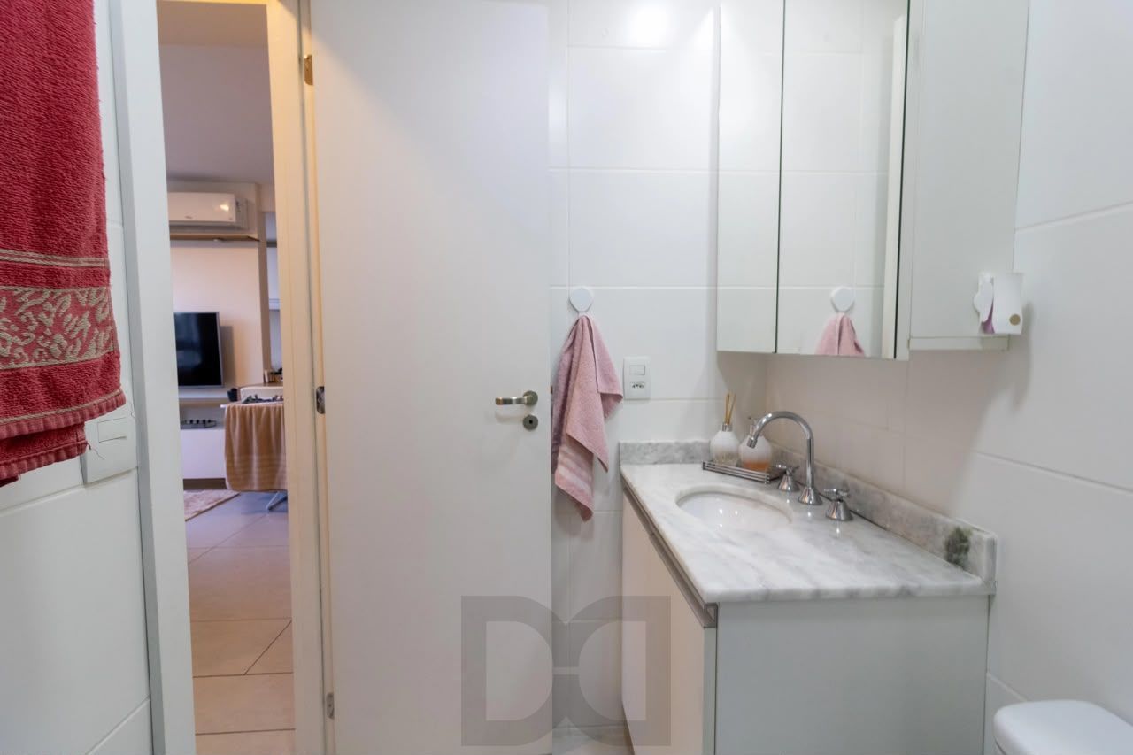 Apartamento no Partenon de 2 dormitórios vaga e infra — foto 26