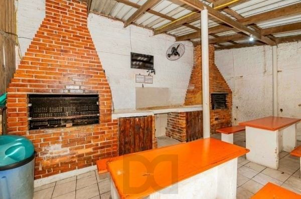 Apartamento no Centro de 2 dormitórios dependência DESOCUPADO — foto 46