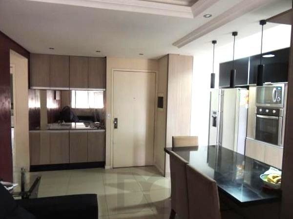 Apartamento no Sarandi de 2 dormitórios, mobiliado, 1 vaga — foto 3