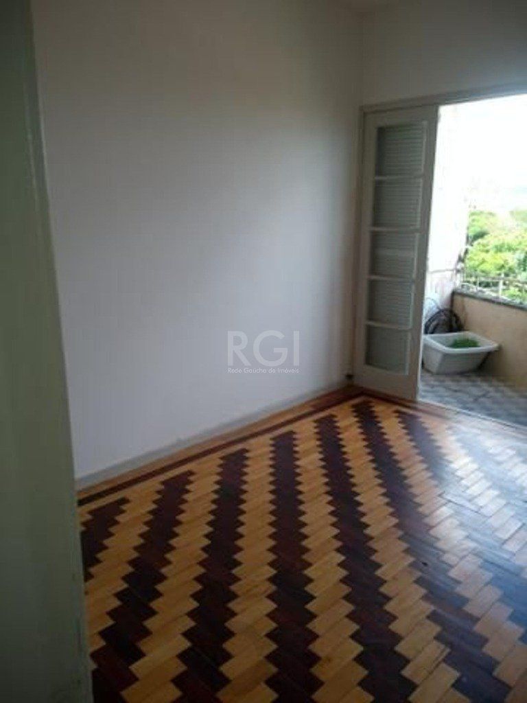 Apartamento de 2 dormitórios, Petrópolis Desocupado — foto 2