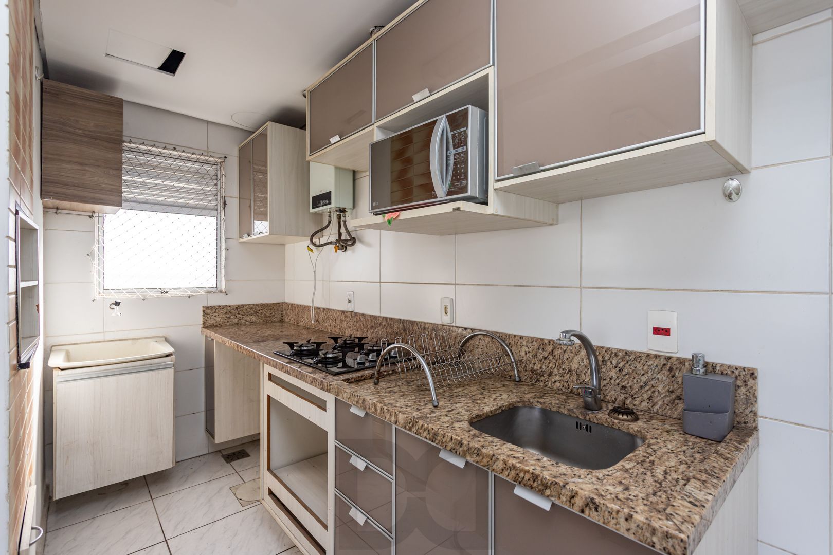 Apartamento com 2 quartos, 1 vaga escriturada coberta e 48.78m² para vender por R$ 249.000. — foto 8
