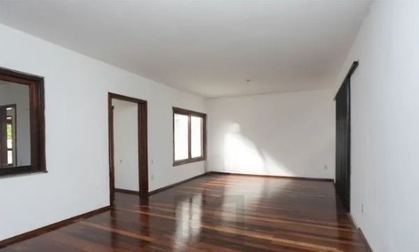 Prédio comercial no bairro Vila Jardim com 550m² — foto 18