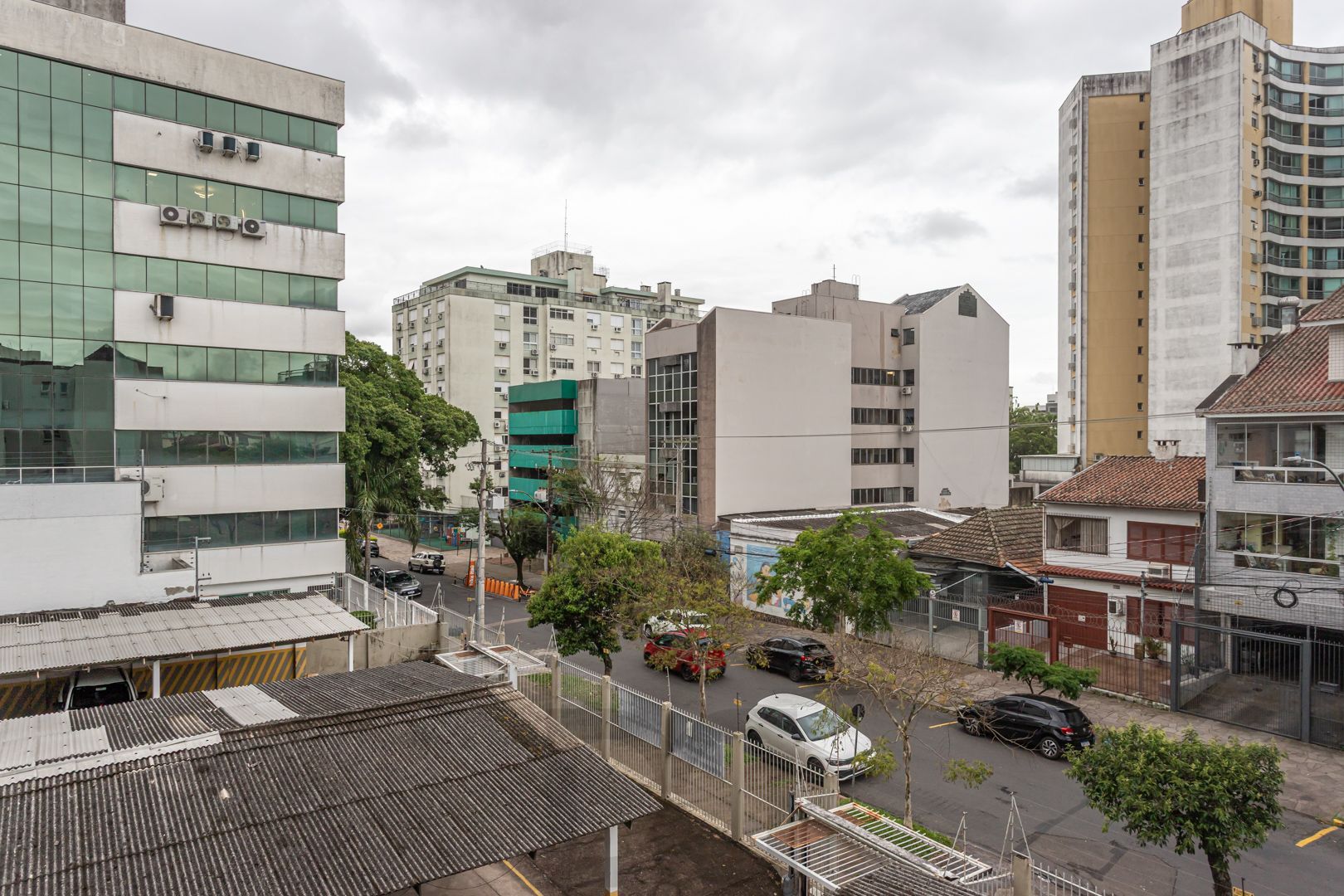 APTO DE 01 NO MENINO DEUS, DESOCUPADO — foto 17