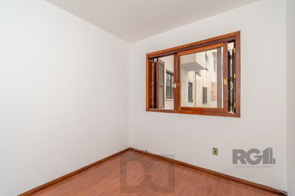 Apartamento no bairro Petrópolis de 2 dormitórios e vaga — foto 17