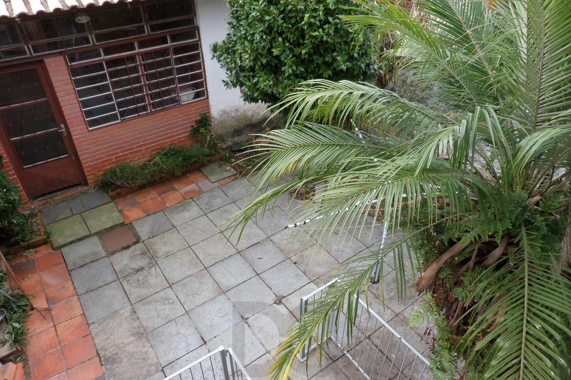 Casa no bairro Ipanema de 3 dormitórios e 2 vagas DESOCUPADA — foto 53