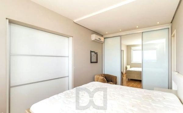 Apartamento no bairro Higienópolis de 2 dormitórios e 2 vagas — foto 15