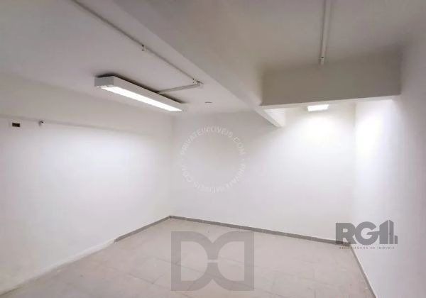 Libertas imobiliária aluga loja na Av. Assis Brasil com 530m²-Passo D`areia — foto 18