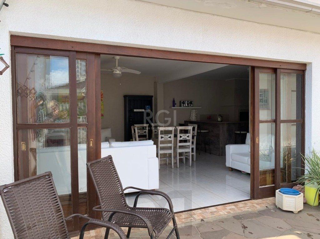 Casa para Venda - 323m², 4 dormitórios, sendo 2 suites, 3 vagas - Jardim Itu — foto 30